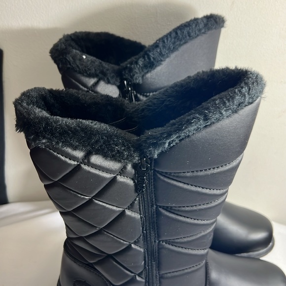 NEW Totes Women's Edgen Waterproof Zip Up Black Snow Boots, Size 9W - Picture 3 of 8